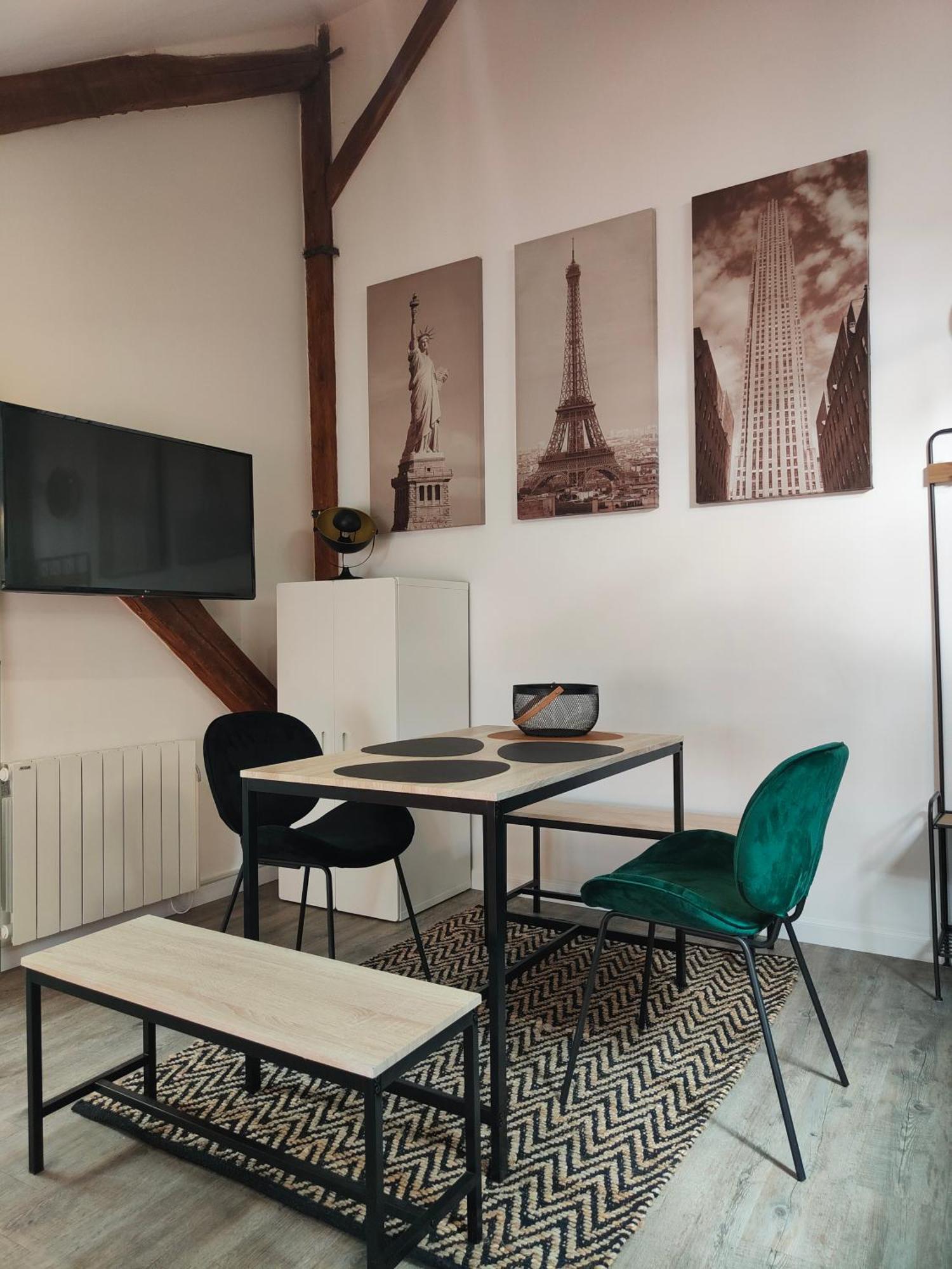 Gite Des Granges Alencon Room photo
